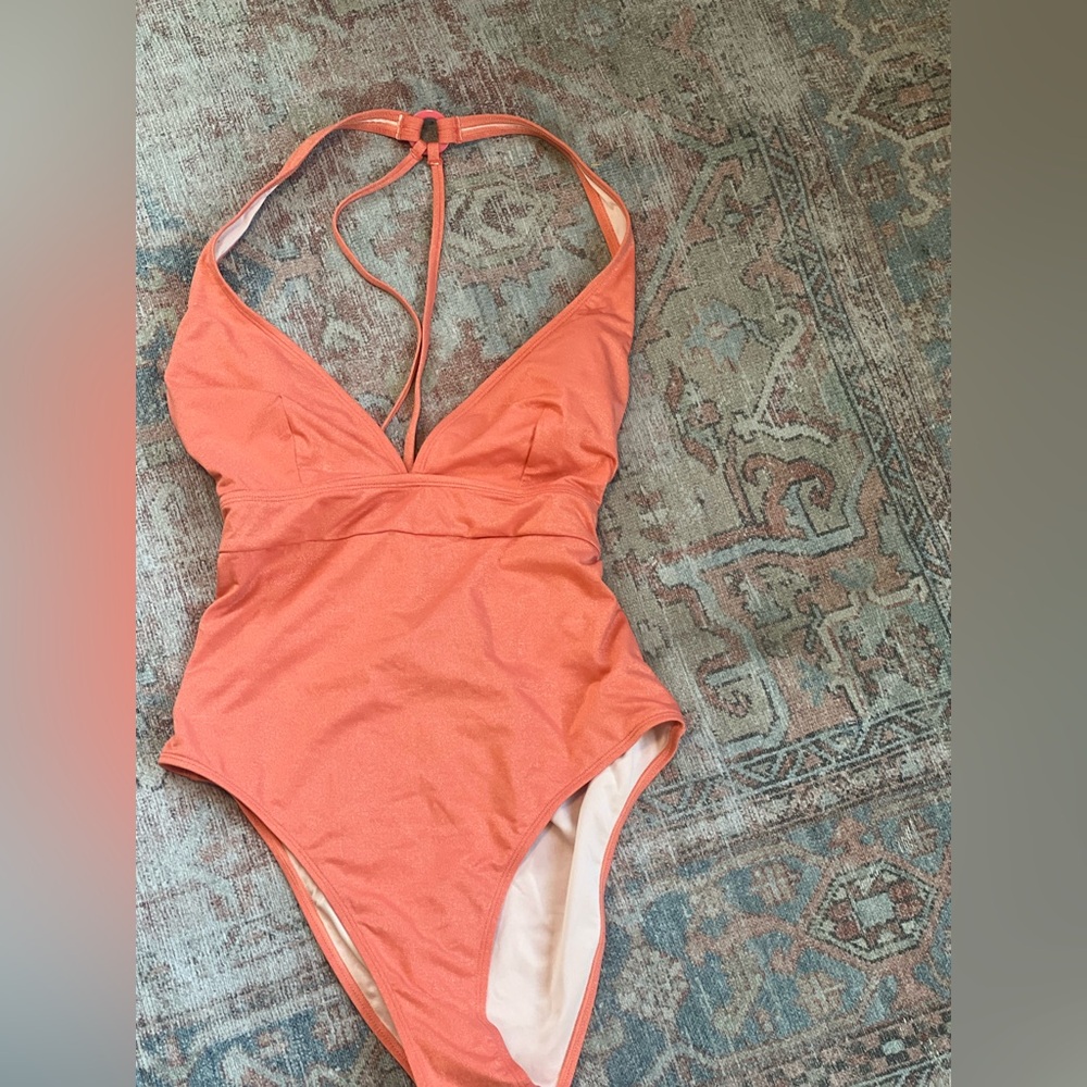 SIX Swimsuits - NWT One Piece Swimsuits - Picture 14 of 14